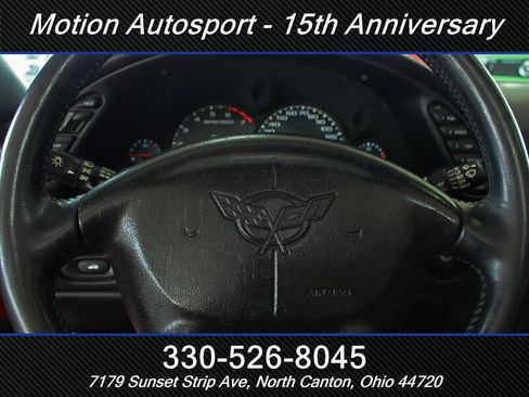 Used 2003 Chevrolet Corvette Coupe w/ Preferred Equipment Group RWD image 22