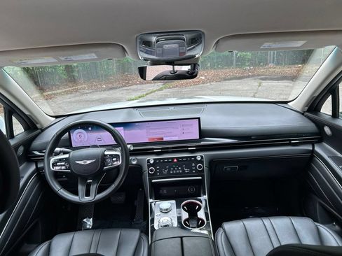 Used 2025 Genesis GV80 2.5T Standard AWD/4WD image 29