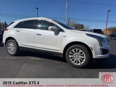 Used 2019 Cadillac XT5 FWD