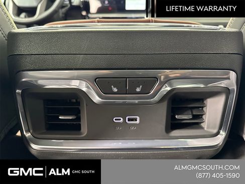 New 2026 GMC Sierra 2500 Denali Ultimate image 24
