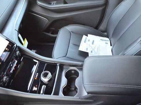 New 2025 Jeep Grand Cherokee Limited w/ Black Appearance Package image 21