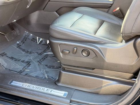 Used 2024 Chevrolet Tahoe LT image 24