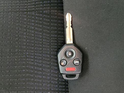 Used 2023 Subaru Ascent Premium image 32