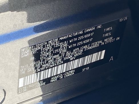 Certified 2025 Toyota RAV4 XLE w/ Convenience Package image 30