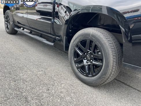 Used 2022 Chevrolet Silverado 1500 Custom image 8