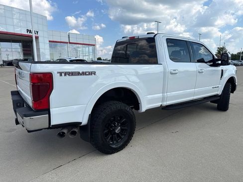 Used 2022 Ford F250 Lariat w/ Tremor Off-Road Package AWD/4WD image 2