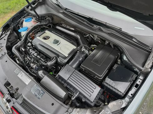Used 2010 Volkswagen GTI 2-Door FWD image 50