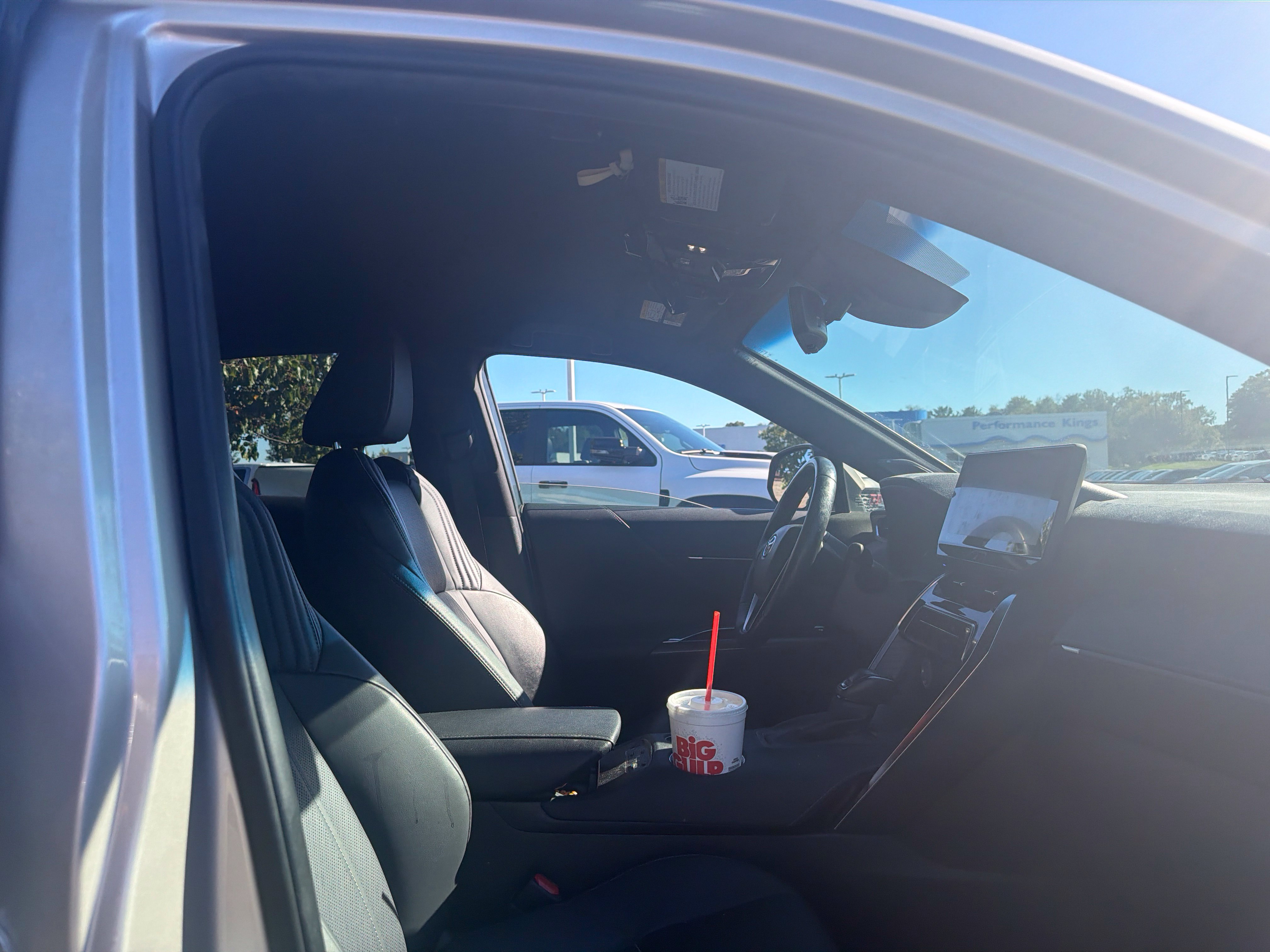 Used 2021 Toyota Venza XLE w/ Softex Package AWD/4WD image 25