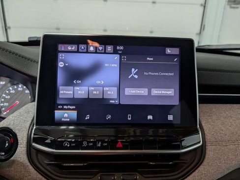 Used 2024 Jeep Compass Latitude AWD/4WD image 20