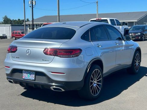 Used 2021 Mercedes-Benz GLC 300 4MATIC Coupe image 7