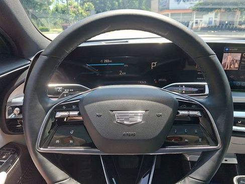 Used 2024 Cadillac Lyriq Luxury RWD image 20