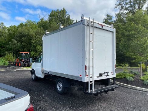 Used 2023 GMC Savana 3500 w/ Power Convenience Package image 8