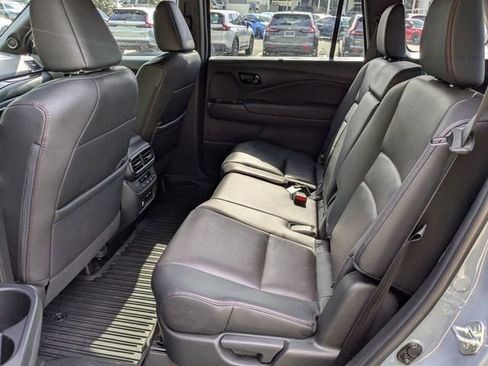 Certified 2024 Honda Passport Black Edition image 34