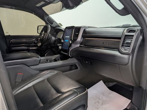 Used 2021 RAM 1500 Limited w/ Night Edition image 19