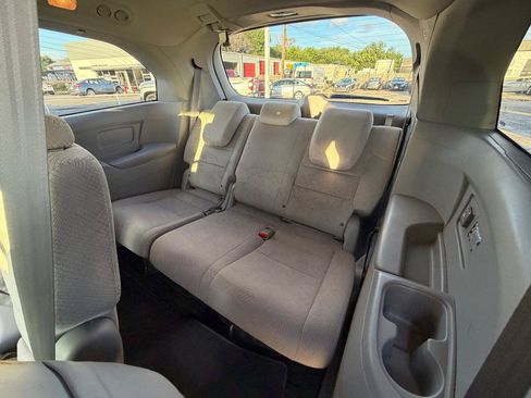 Used 2016 Honda Odyssey SE image 13