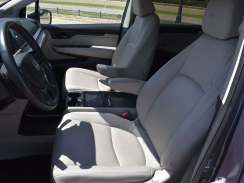 Used 2025 Honda Odyssey EX-L image 24