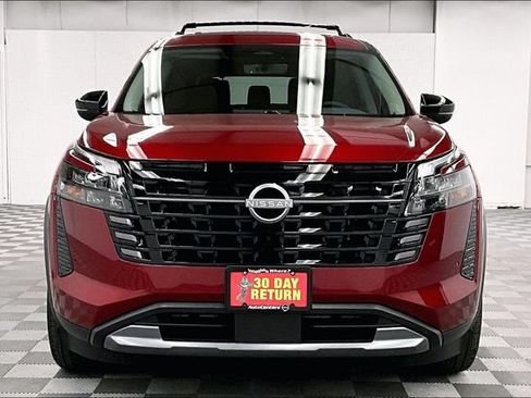 New 2026 Nissan Pathfinder SL w/ SL Premium Package AWD/4WD image 17