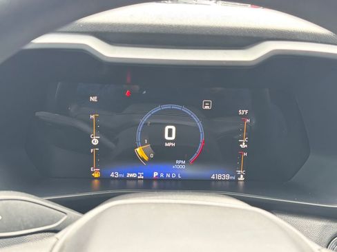 Used 2023 Chevrolet Colorado Trail Boss image 16