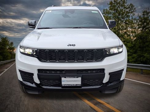 New 2025 Jeep Grand Cherokee L Altitude image 8