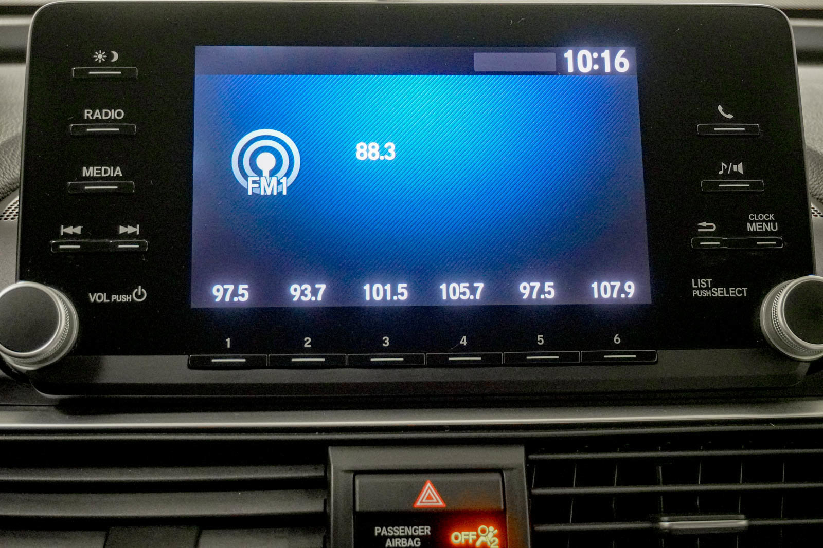 Used 2018 Honda Accord LX image 24