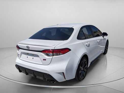 Used 2025 Toyota Corolla SE FWD image 8