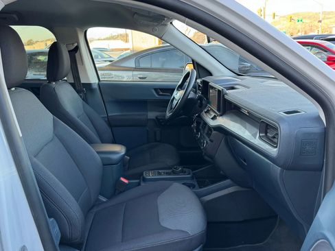 Used 2022 Ford Maverick XL image 11