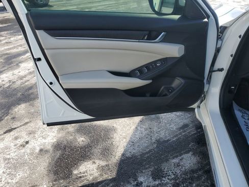 Certified 2021 Honda Accord EX image 12