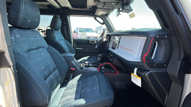 New 2026 Ford Bronco Heritage Edition AWD/4WD image 11