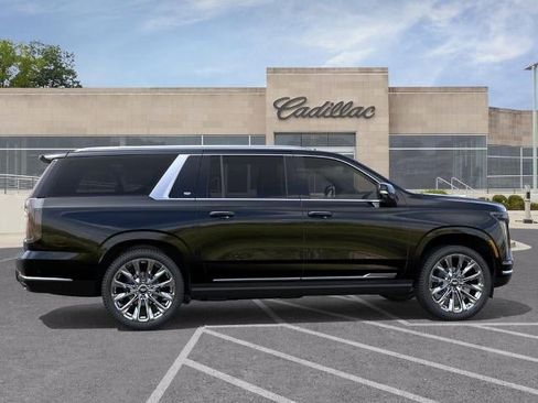 New 2026 Cadillac Escalade ESV Luxury w/ LPO, Radiant Package AWD/4WD image 5