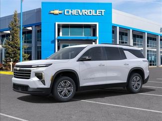 New 2025 Chevrolet Traverse LT w/ LPO, Floor Liner Package video 2