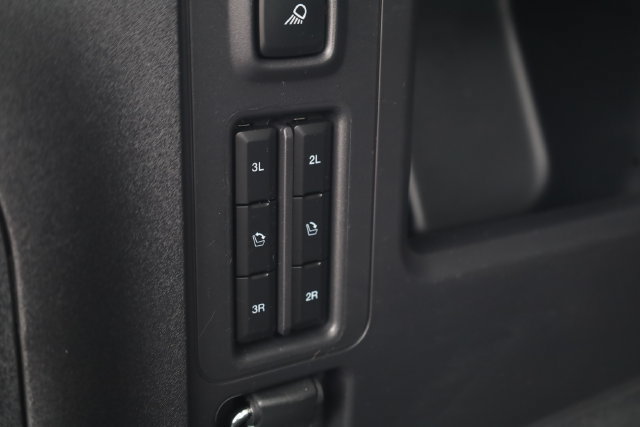 Used 2025 Ford Expedition Max Platinum AWD/4WD image 25