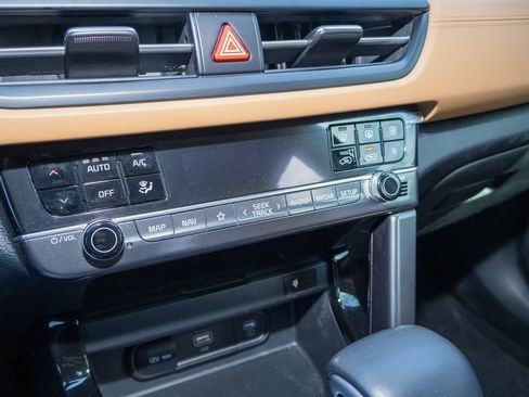 Used 2024 Kia Seltos EX image 21