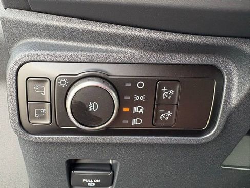 New 2025 Ford Bronco Badlands image 30