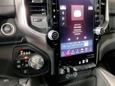 Used 2025 RAM 1500 Laramie w/ Laramie Southwest Edition image 24