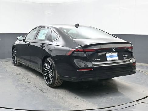 New 2026 Honda Accord Touring image 7