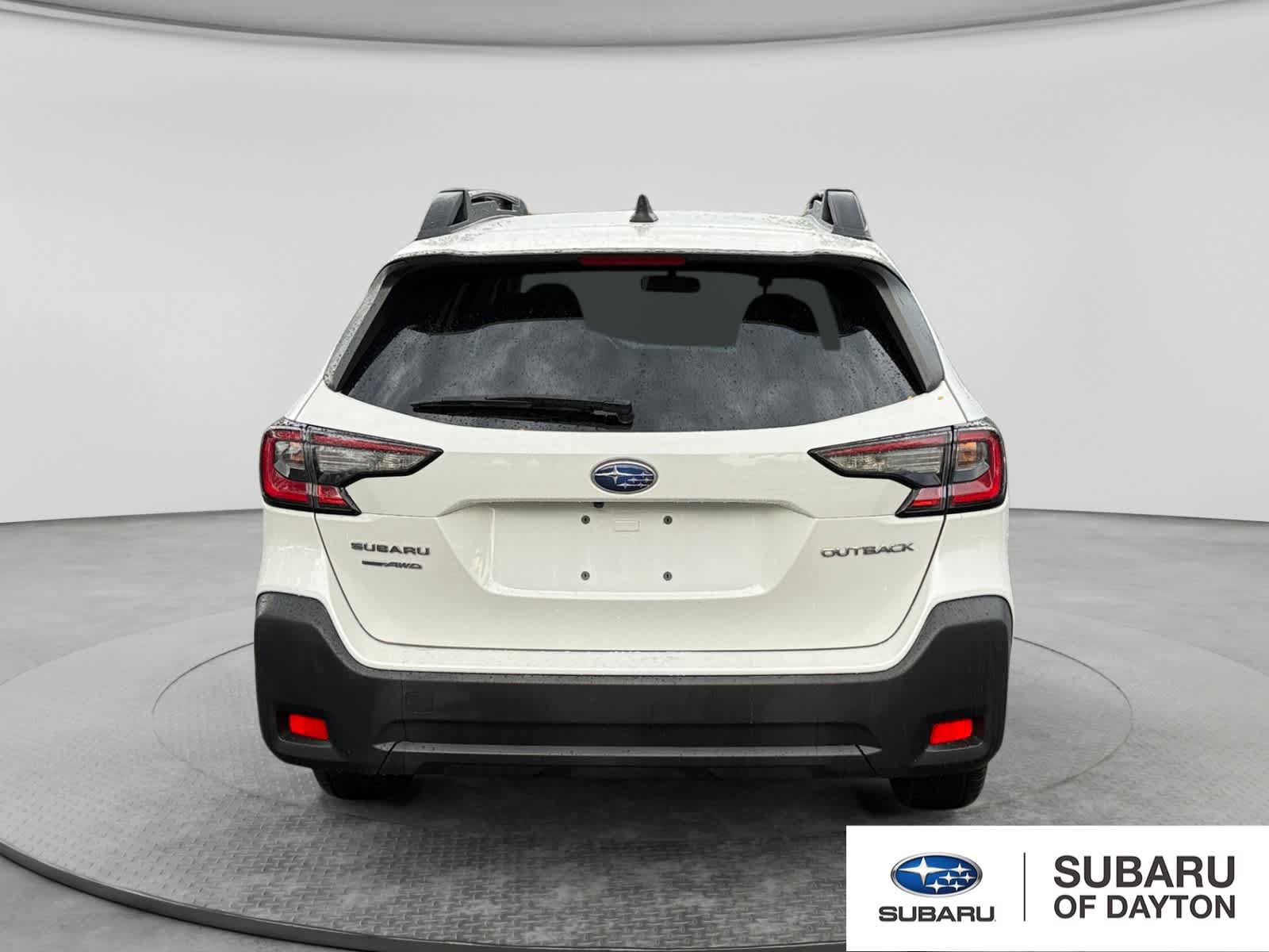 Used 2024 Subaru Outback Premium AWD/4WD image 6