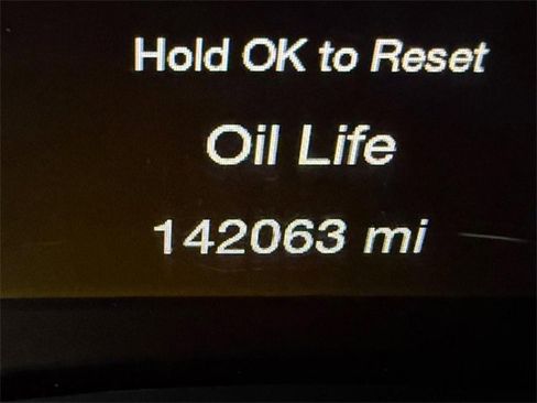 Used 2016 Dodge Durango Citadel w/ Premium Entertainment Group image 34