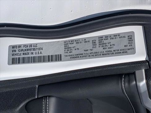 New 2026 Jeep Grand Cherokee L Limited AWD/4WD image 20
