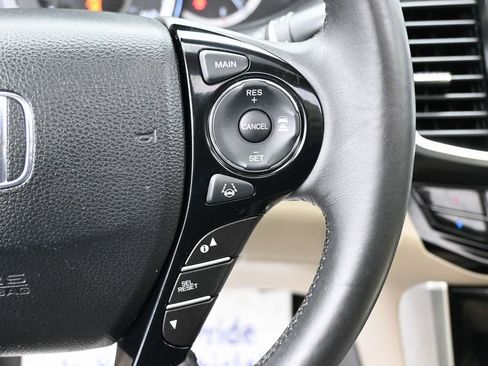 Used 2016 Honda Accord EX-L image 20