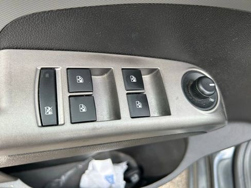 Used 2020 Chevrolet Sonic Premier image 16