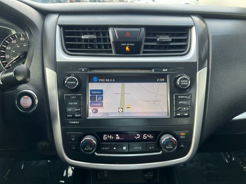 Used 2017 Nissan Altima 2.5 SV w/ Convenience Package image 19