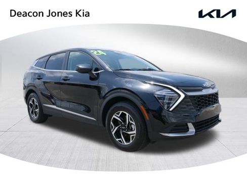 Used 2024 Kia Sportage LX image 1