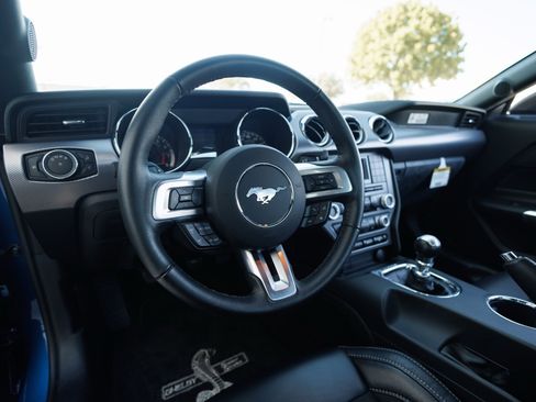 Used 2015 Ford Mustang GT w/ Enhanced Security Package image 37