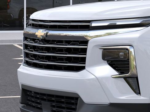 New 2026 Chevrolet Traverse LT w/ Driver Confidence Package image 13