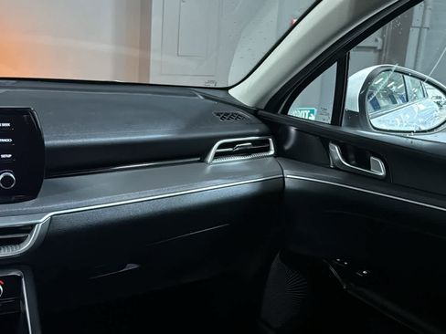 Used 2023 Kia K5 LXS FWD image 27