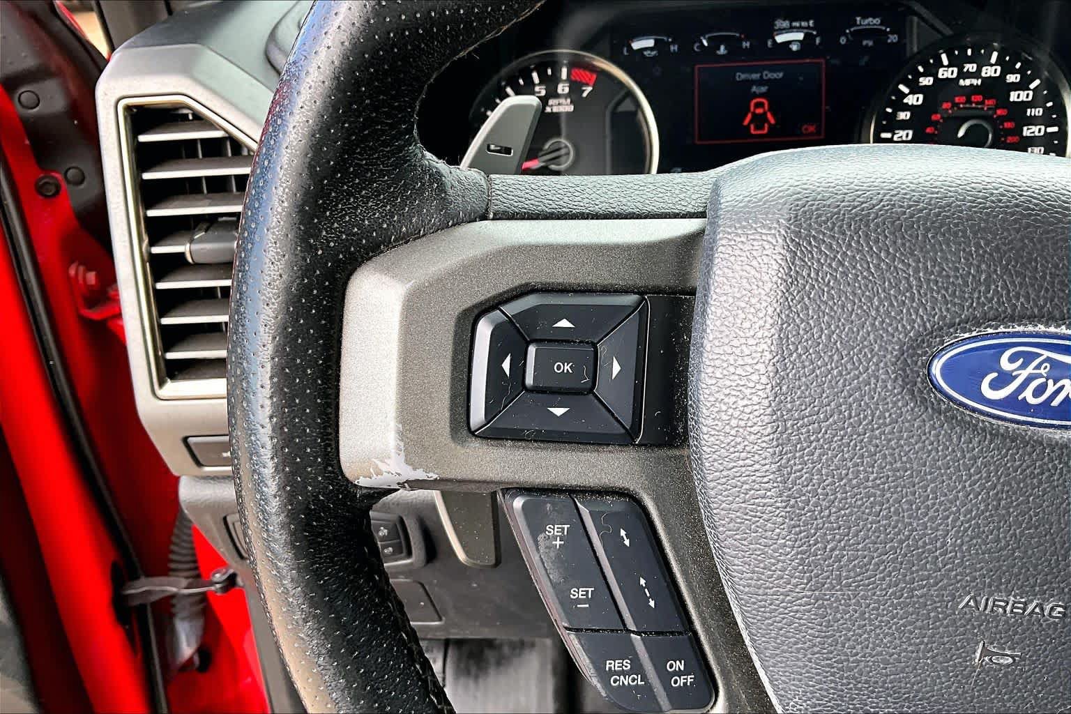 Used 2018 Ford F150 Raptor w/ Equipment Group 802A Luxury AWD/4WD image 24