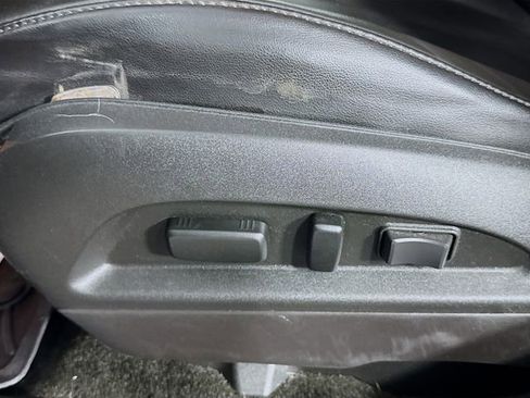 Used 2015 Chevrolet Equinox LTZ image 20