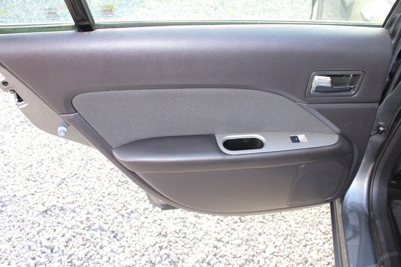 Used 2010 Ford Fusion Hybrid FWD image 21