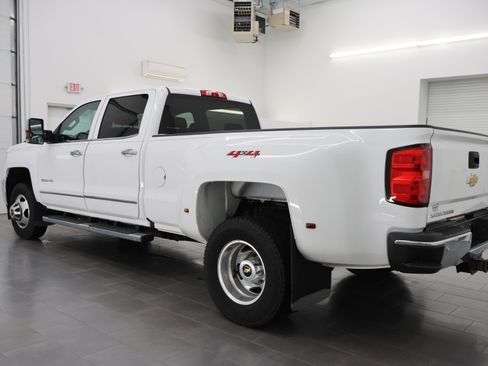 Used 2019 Chevrolet Silverado 3500 LTZ w/ Duramax Plus Package AWD/4WD image 6