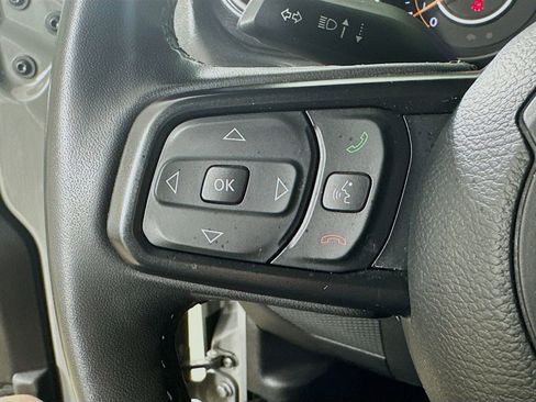Used 2023 Jeep Wrangler Unlimited Sport AWD/4WD image 19